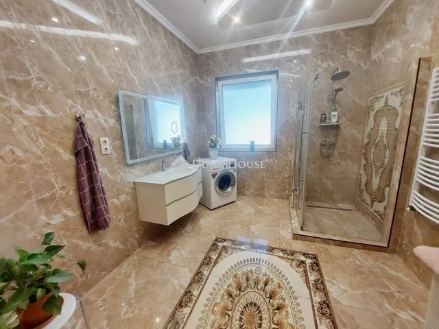 Eladó ház Dunakeszi 150 nm