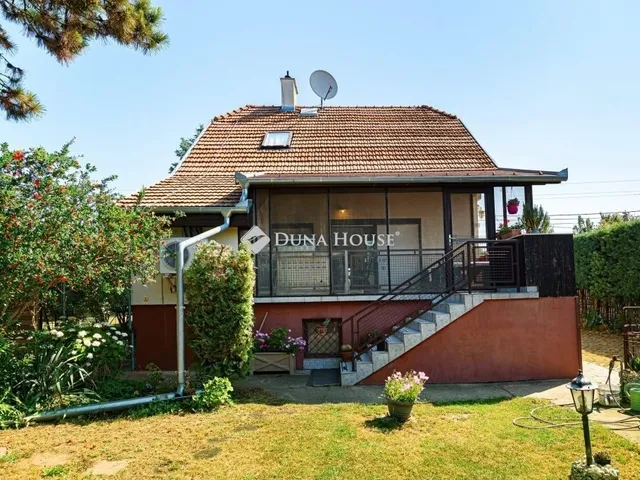 Eladó ház Tárnok 190 nm