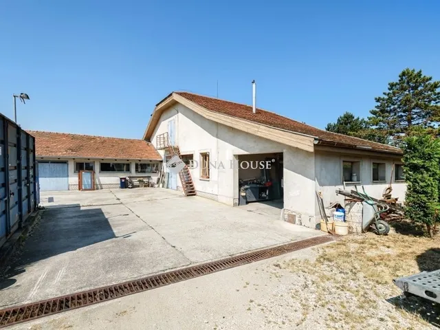 Eladó ház Tárnok 190 nm