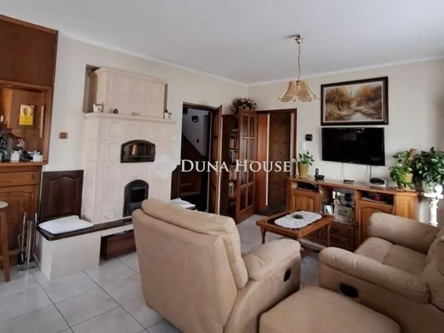 Eladó ház Tárnok 190 nm