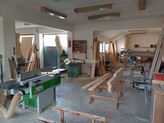 Eladó ház Tárnok 190 nm