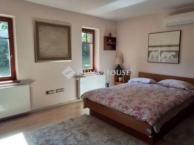Eladó ház Kisoroszi 191 nm