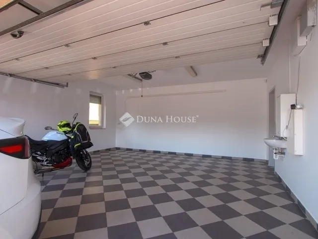 Eladó ház Dunakeszi 143 nm