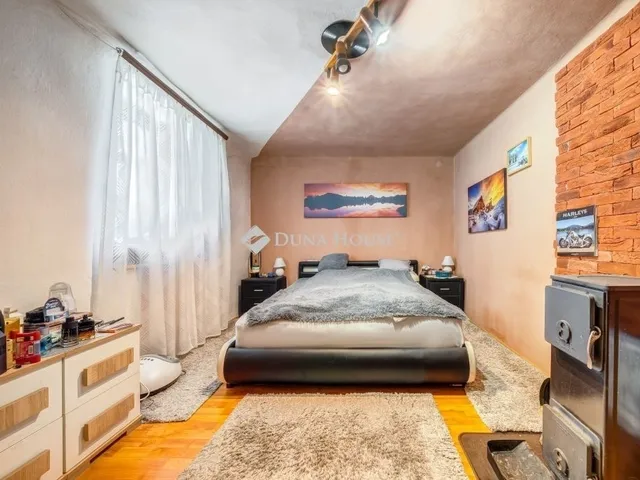 Eladó mezőgazdasági ingatlan Pusztavacs 275 nm