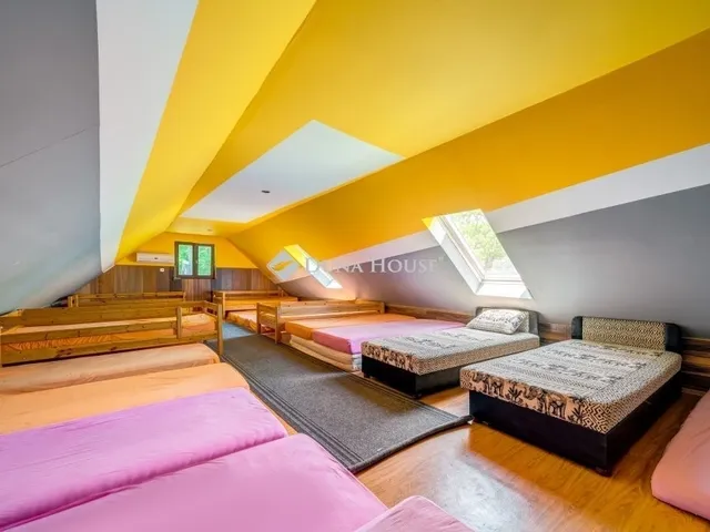 Eladó mezőgazdasági ingatlan Pusztavacs 275 nm