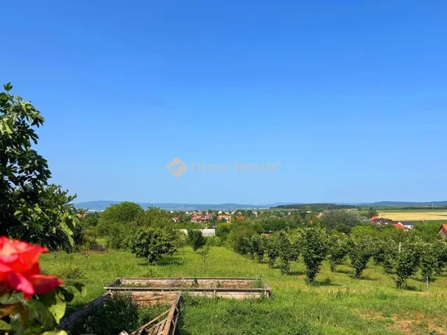 Eladó ház Etyek 90 nm