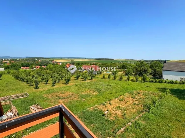 Eladó ház Etyek 90 nm