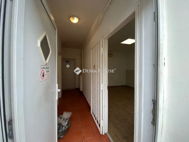 Eladó kereskedelmi és ipari ingatlan Kistarcsa 557 nm