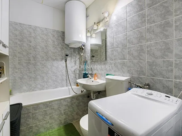 Eladó lakás Budapest II. kerület 203 nm
