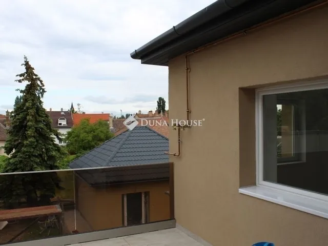 Eladó lakás Budapest XV. kerület 88 nm