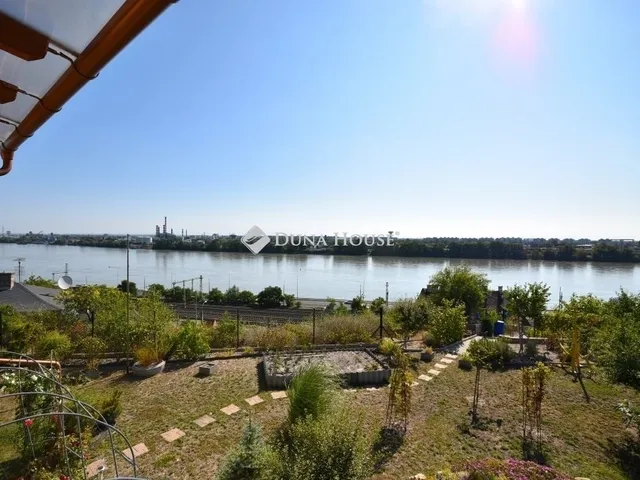 Eladó ház Budapest XXII. kerület 151 nm