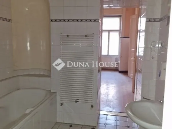 Eladó lakás Budapest IX. kerület 145 nm