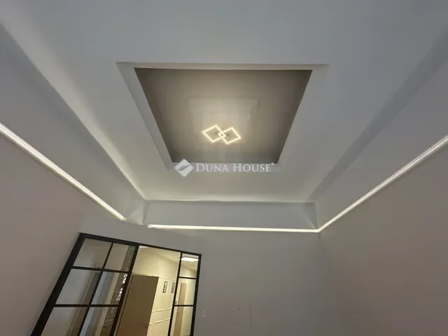 Eladó lakás Budapest VI. kerület, Nagykörúton kívüli terület 113 nm