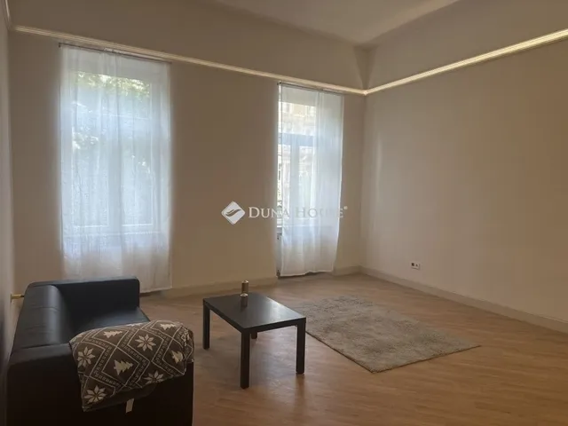 Eladó lakás Budapest VI. kerület, Nagykörúton kívüli terület 113 nm