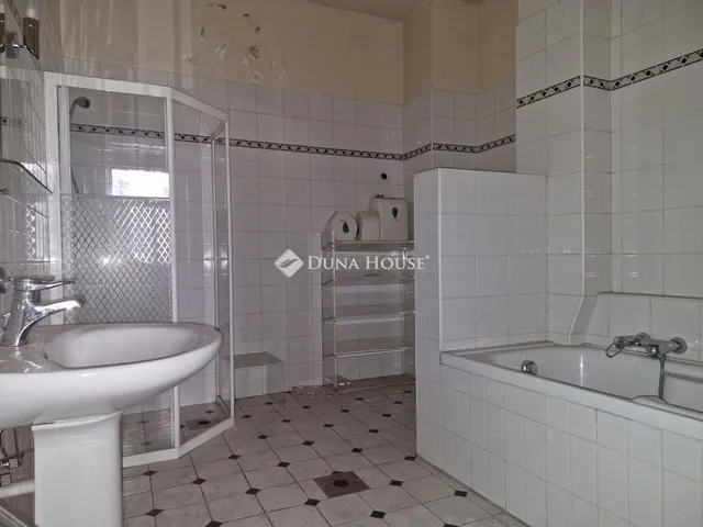 Eladó lakás Budapest IX. kerület 145 nm