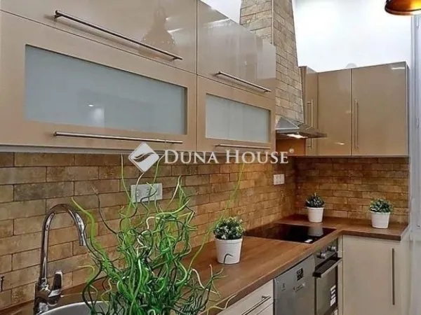 Eladó lakás Budapest IX. kerület, Rehabilitációs terület IX. ker. 40 nm