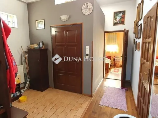 Eladó ház Budapest XV. kerület 170 nm