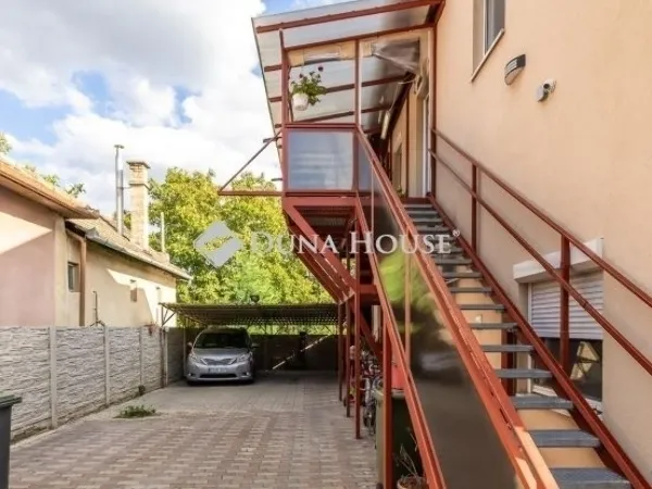 Eladó ház Gyömrő 278 nm