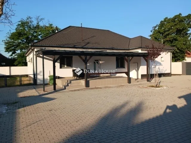 Eladó ház Budapest XVII. kerület 150 nm