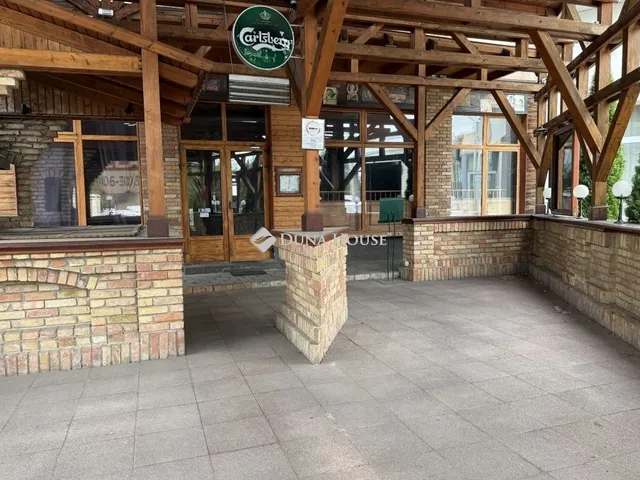 Eladó kereskedelmi és ipari ingatlan Budapest XVII. kerület 528 nm