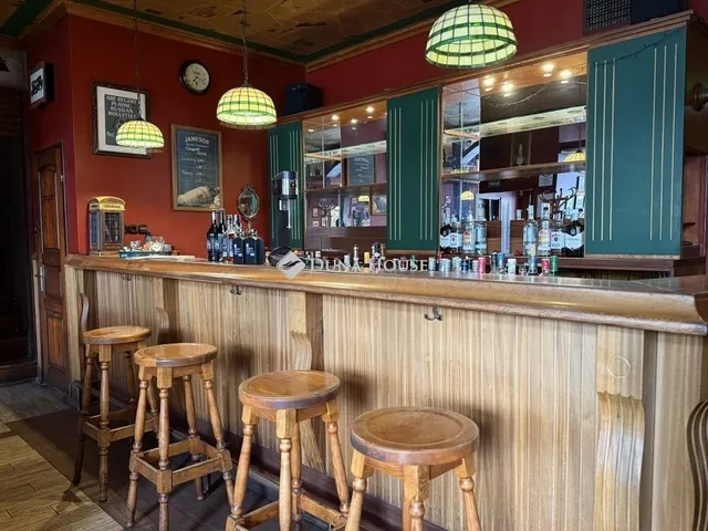 Eladó kereskedelmi és ipari ingatlan Budapest XVII. kerület 528 nm