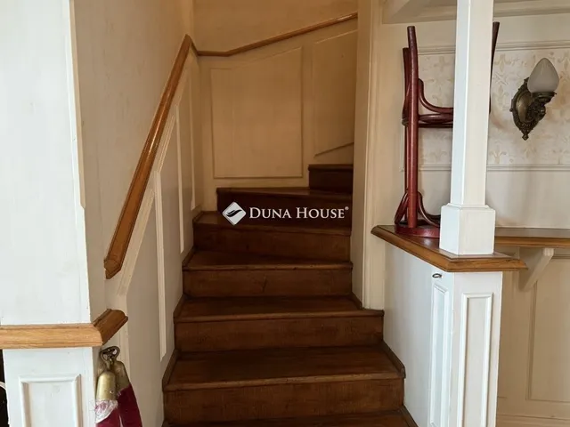 Eladó kereskedelmi és ipari ingatlan Budapest XVII. kerület 528 nm