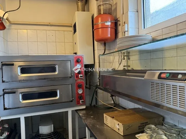 Eladó kereskedelmi és ipari ingatlan Budapest XVII. kerület 528 nm