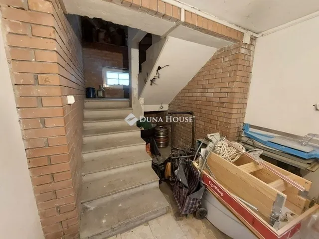 Eladó ház Budapest XX. kerület 480 nm