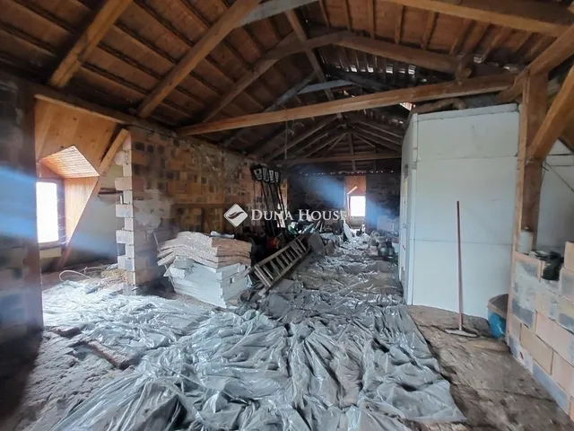 Eladó ház Budapest XX. kerület 480 nm