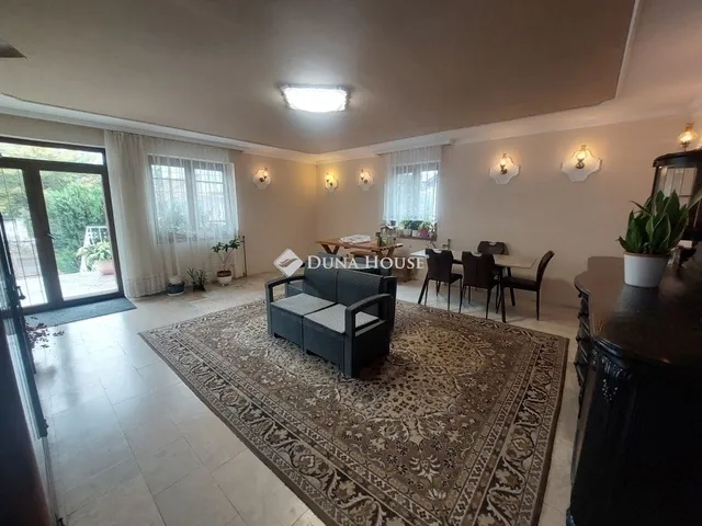 Eladó ház Budapest XX. kerület 480 nm