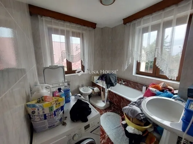 Eladó ház Budapest XX. kerület 480 nm