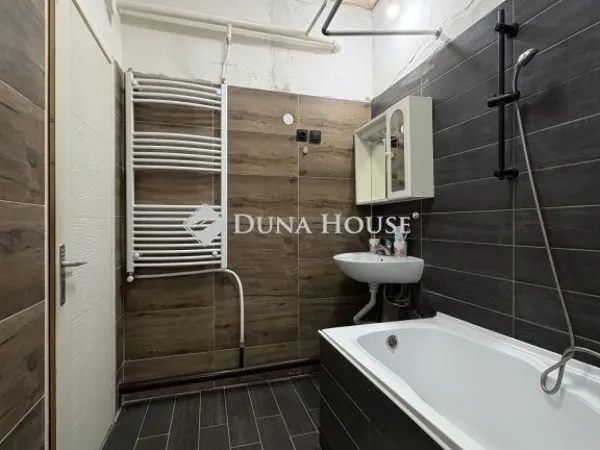 Eladó ház Gyál 128 nm