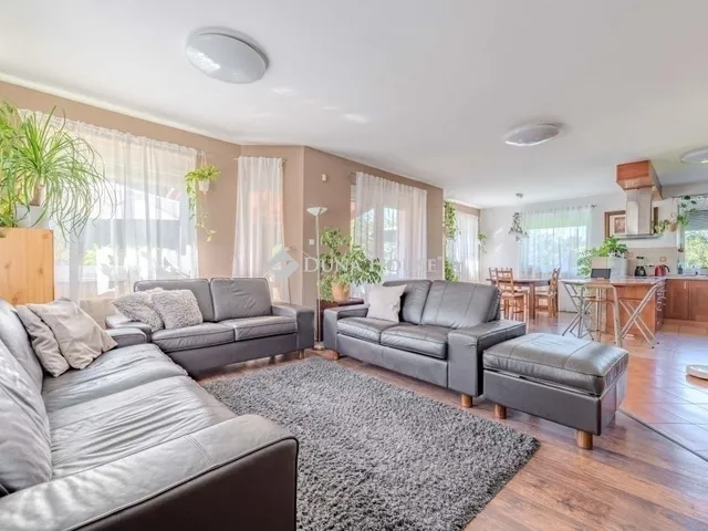 Eladó ház Budapest XXIII. kerület 197 nm