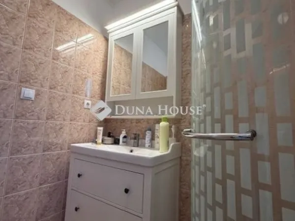 Eladó ház Vecsés 98 nm