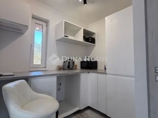 Eladó ház Vecsés 98 nm