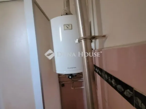 Eladó ház Vecsés 75 nm