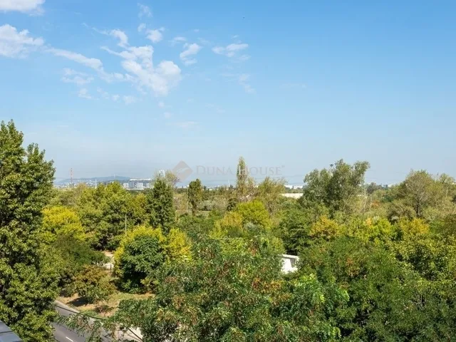 Eladó lakás Budapest XXI. kerület 97 nm