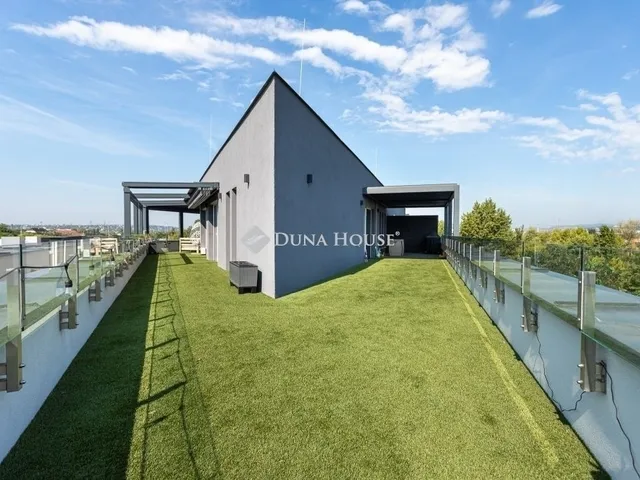 Eladó lakás Budapest XXI. kerület 97 nm