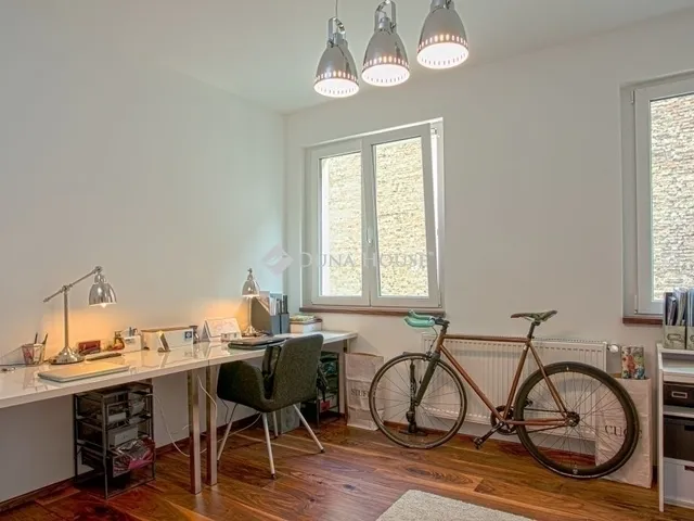 Eladó lakás Budapest VI. kerület 123 nm