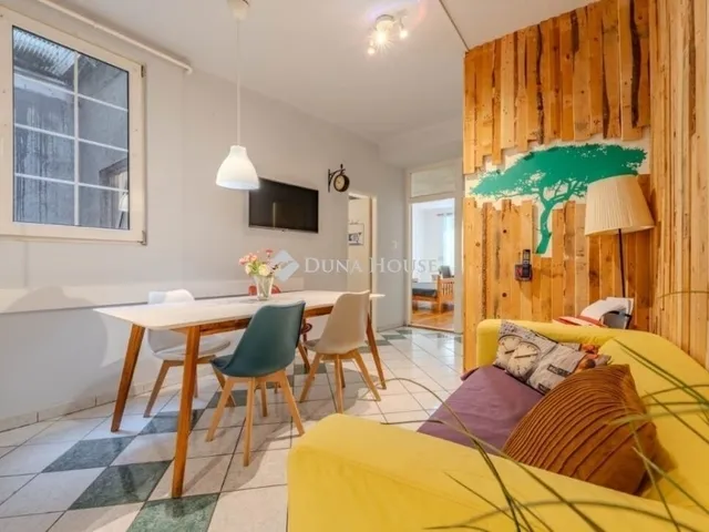 Eladó lakás Budapest V. kerület 98 nm