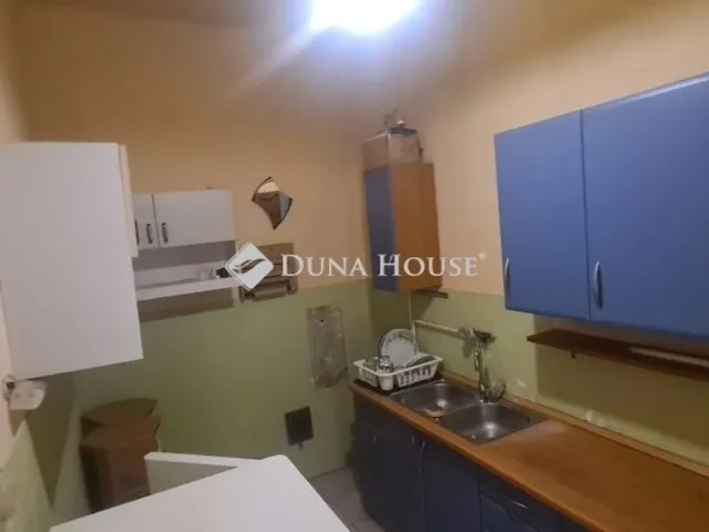 Eladó lakás Budapest VI. kerület 67 nm