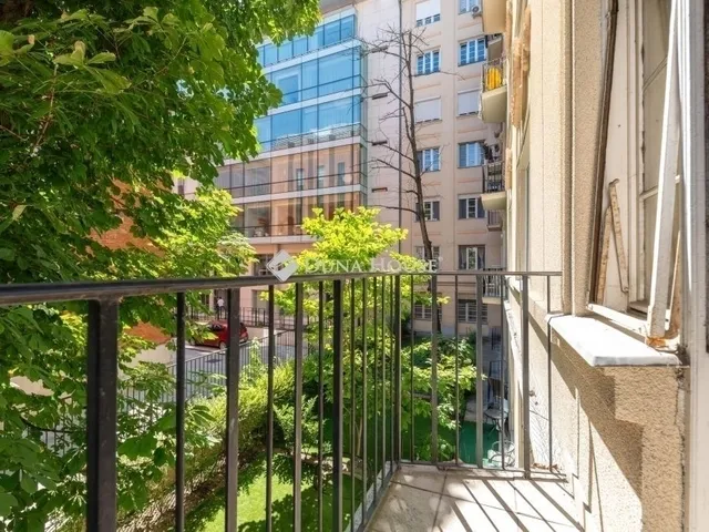 Eladó lakás Budapest V. kerület 67 nm