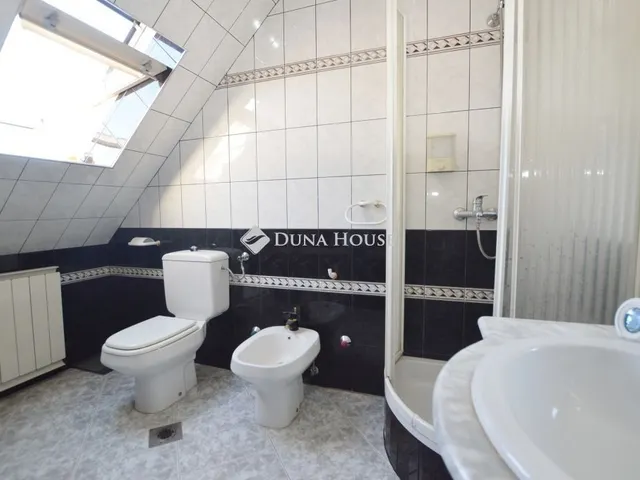 Eladó ház Budapest II. kerület 190 nm