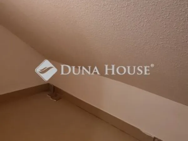 Eladó ház Budapest XII. kerület 294 nm