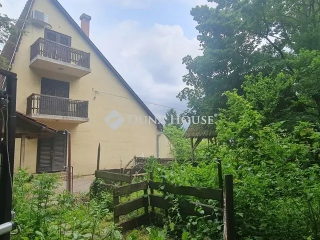 Eladó ház Budapest XII. kerület 294 nm