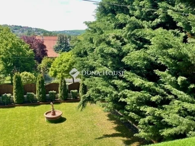 Eladó ház Budapest II. kerület 367 nm