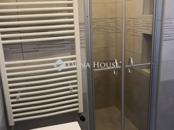 Eladó ház Budapest XVIII. kerület, Liptáktelep 100 nm