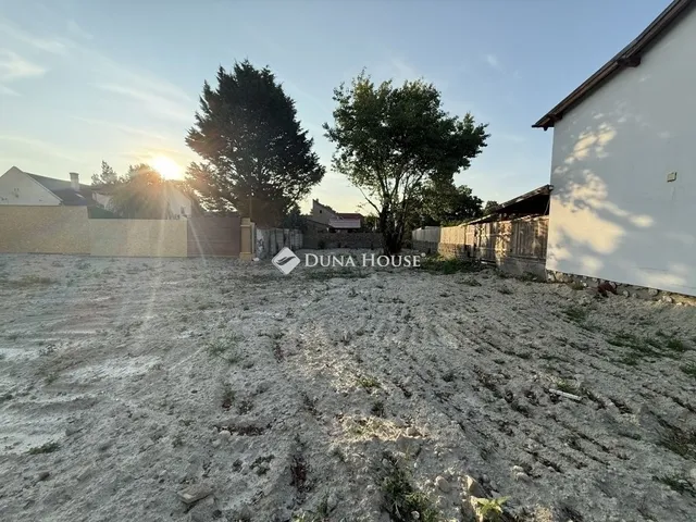 Eladó telek Budapest XIX. kerület 526 nm