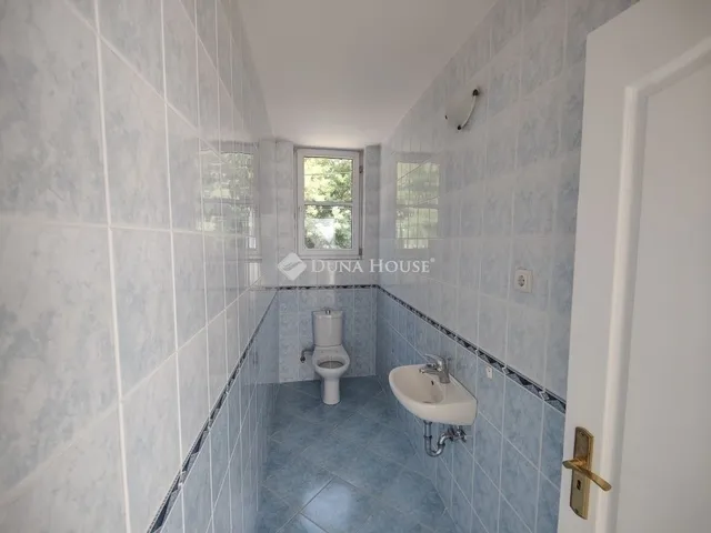 Eladó ház Budapest XVIII. kerület, Erzsébettelep 280 nm