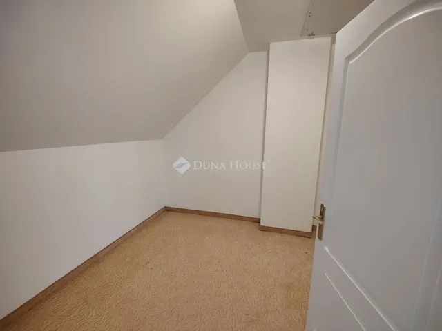 Eladó ház Budapest XVIII. kerület, Erzsébettelep 280 nm